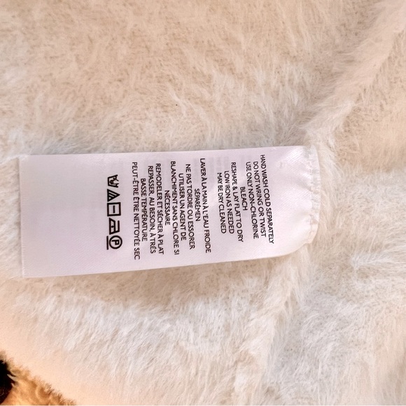 Winter white …ANTHROPOLOGY..Maeve knit T shirt! New ..Super for any occasion - Picture 5 of 5